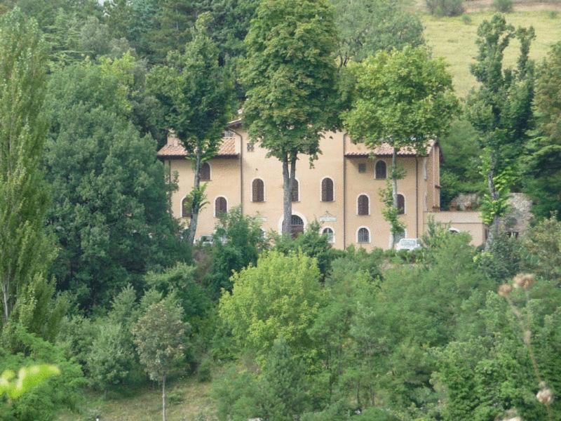 La Locanda del Borgo Pietralunga  Exterior foto